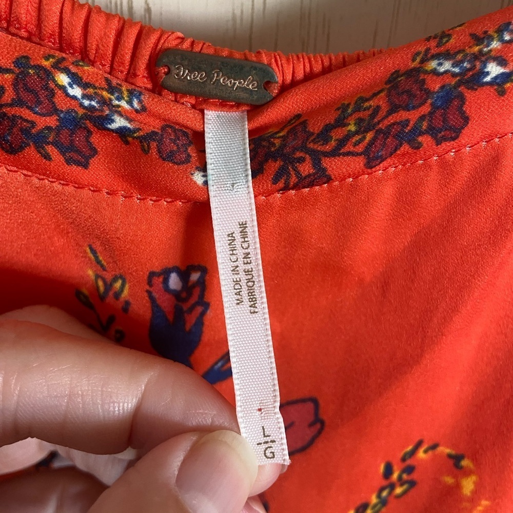 FREE PEOPLE Positano Printed Blouse in Red Orange Floral Sz Large - Picture 10 of 12